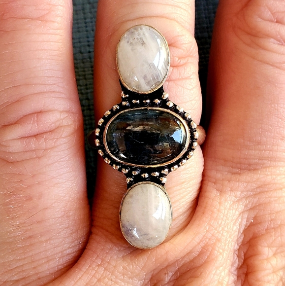 New Kyanite & Rainbow Moonstone 925 Silver Ring. - Picture 7 of 12